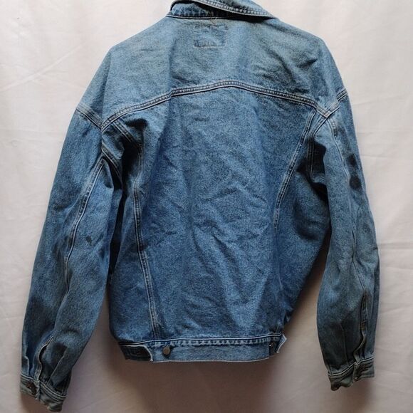 Vintage Jordache jean jacket - Picture 9 of 12
